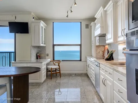 1040 North Lake Shore Drive Chicago IL 60611