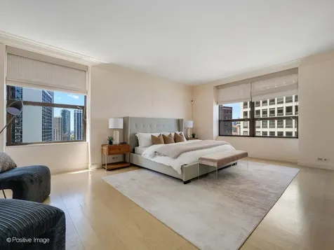1040 North Lake Shore Drive Chicago IL 60611