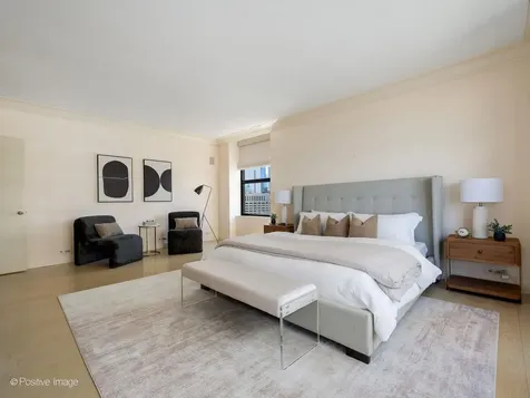 1040 North Lake Shore Drive Chicago IL 60611