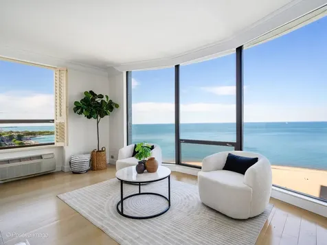 1040 North Lake Shore Drive Chicago IL 60611