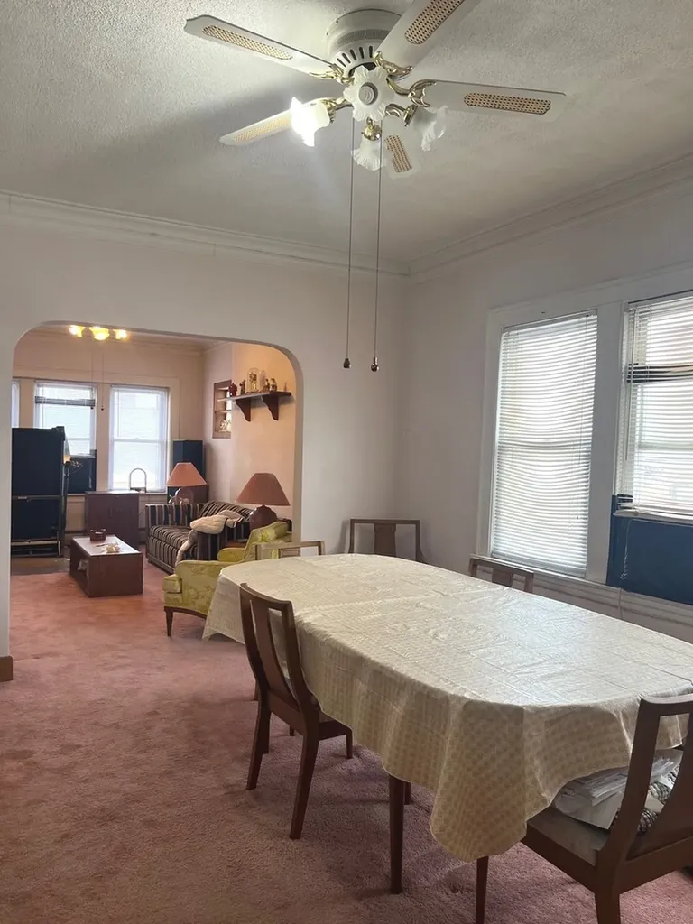 6420 North Western Avenue Chicago IL 60645