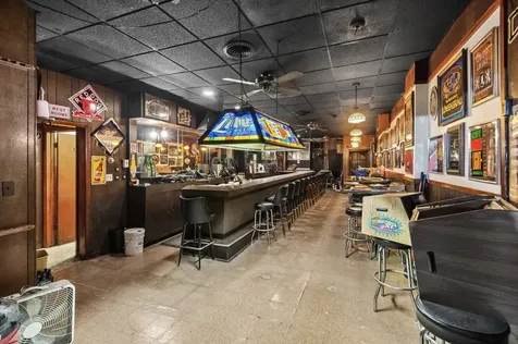 6420 North Western Avenue Chicago IL 60645