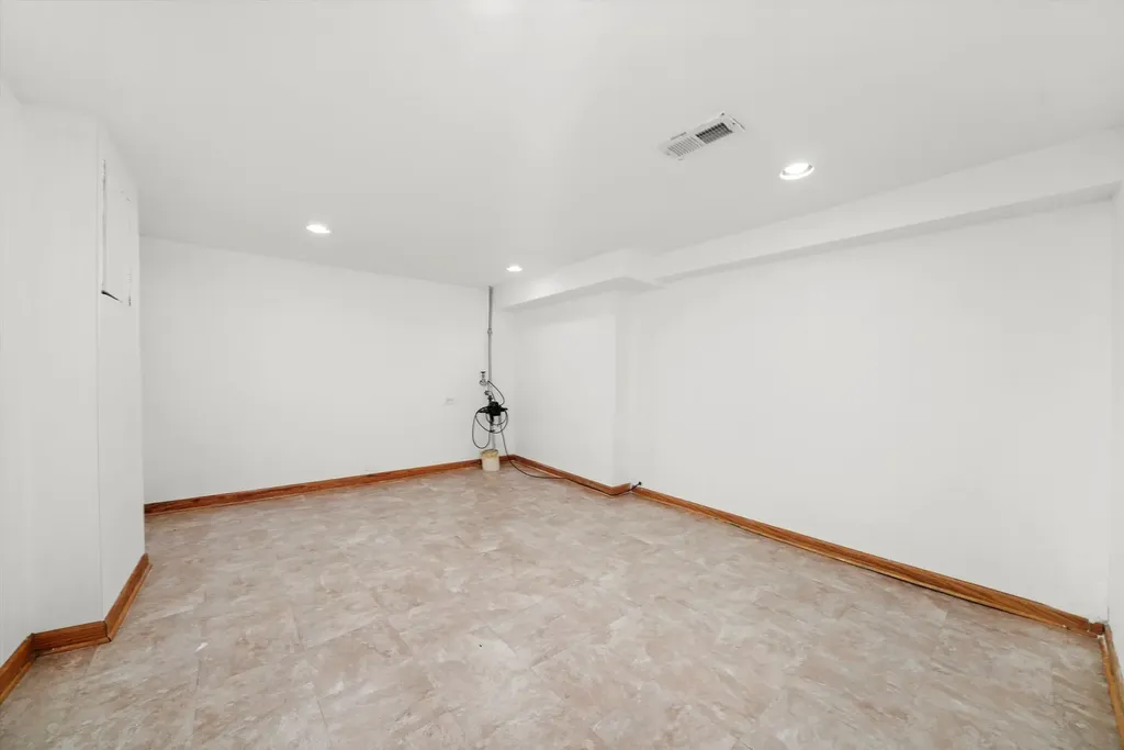 3545 West 62nd Place Chicago IL 60629