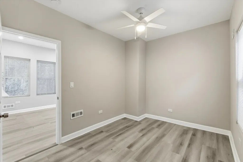 8305 South Maryland Avenue Chicago IL 60619