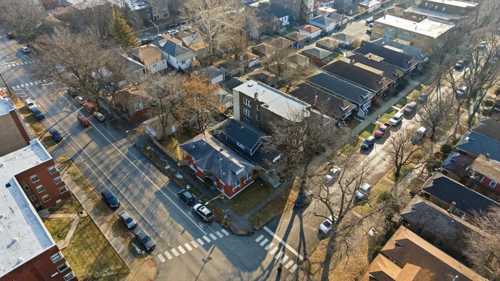 8305 South Maryland Avenue Chicago IL 60619