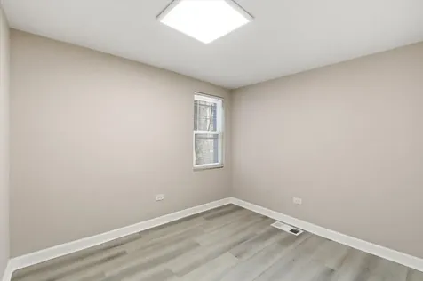 8305 South Maryland Avenue Chicago IL 60619