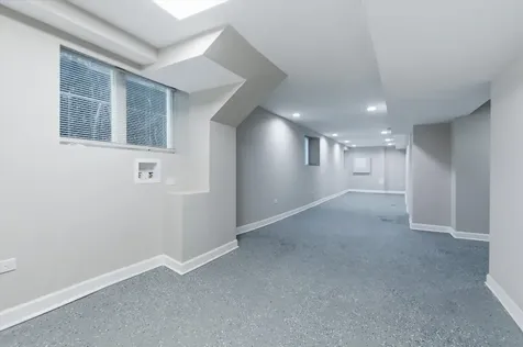 8305 South Maryland Avenue Chicago IL 60619