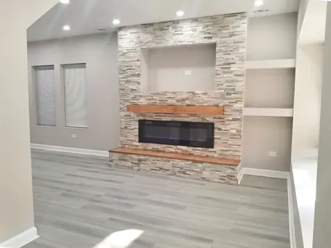 8305 South Maryland Avenue Chicago IL 60619