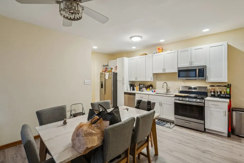 5014 South Prairie Avenue Chicago IL 60615