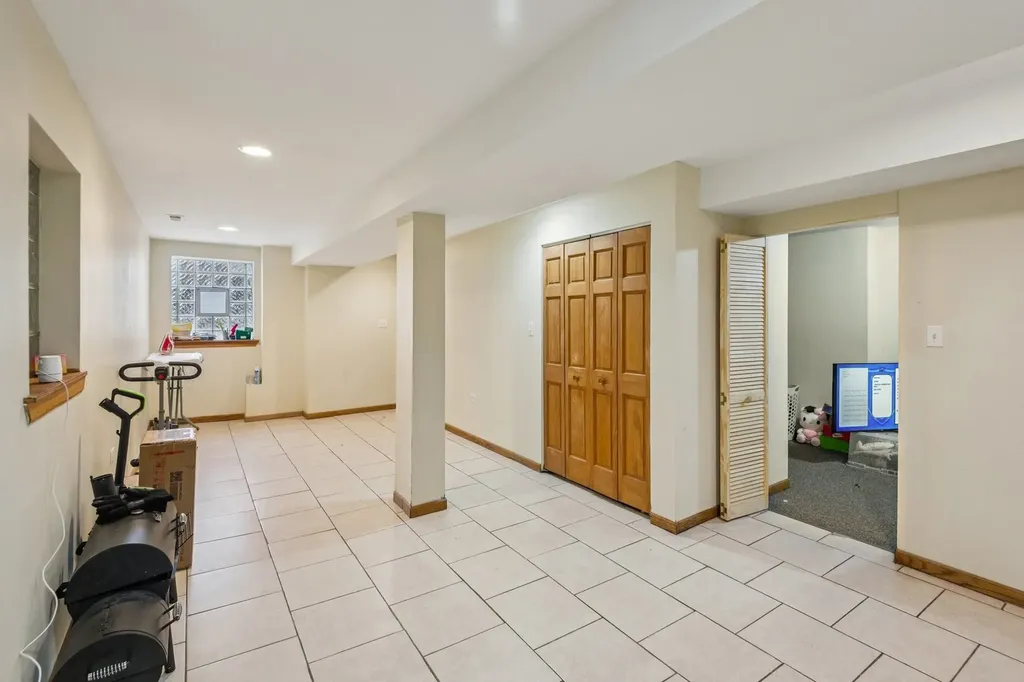 5014 South Prairie Avenue Chicago IL 60615
