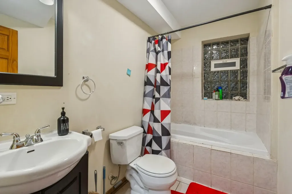 5014 South Prairie Avenue Chicago IL 60615