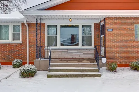 1850 Kensington Avenue Westchester IL 60154