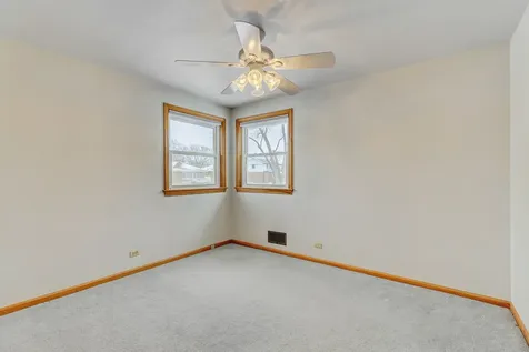 1850 Kensington Avenue Westchester IL 60154