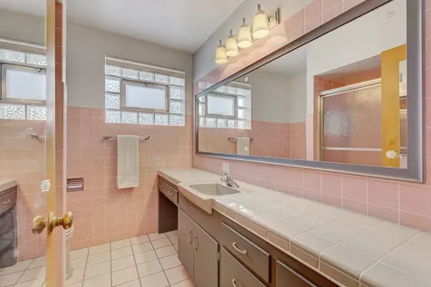 1850 Kensington Avenue Westchester IL 60154