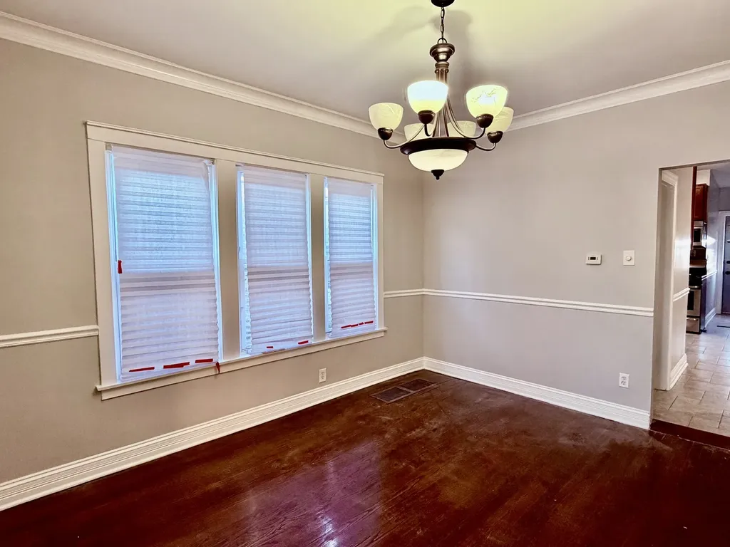 6210 South Sacramento Avenue Chicago IL 60629