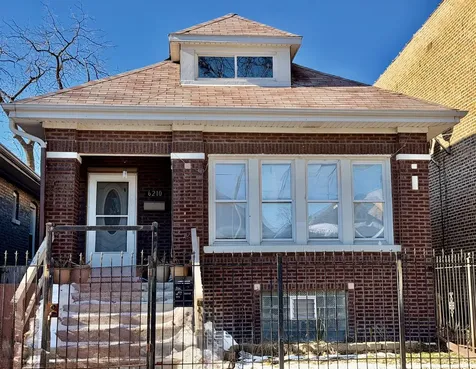 6210 South Sacramento Avenue Chicago IL 60629