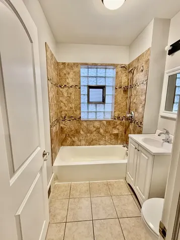 6210 South Sacramento Avenue Chicago IL 60629