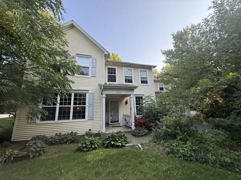 3252 Victoria Lane Waukegan IL 60087