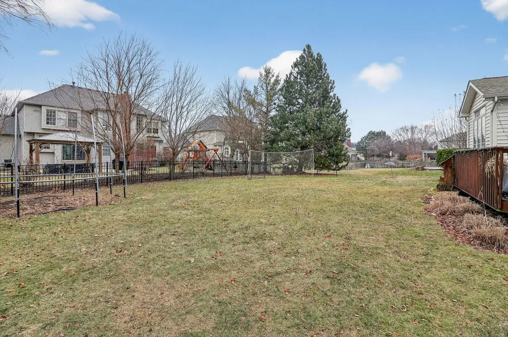 3807 Landsdown Avenue Naperville IL 60564