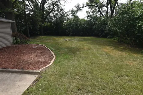 317 Mohawk Street Park Forest IL 60466