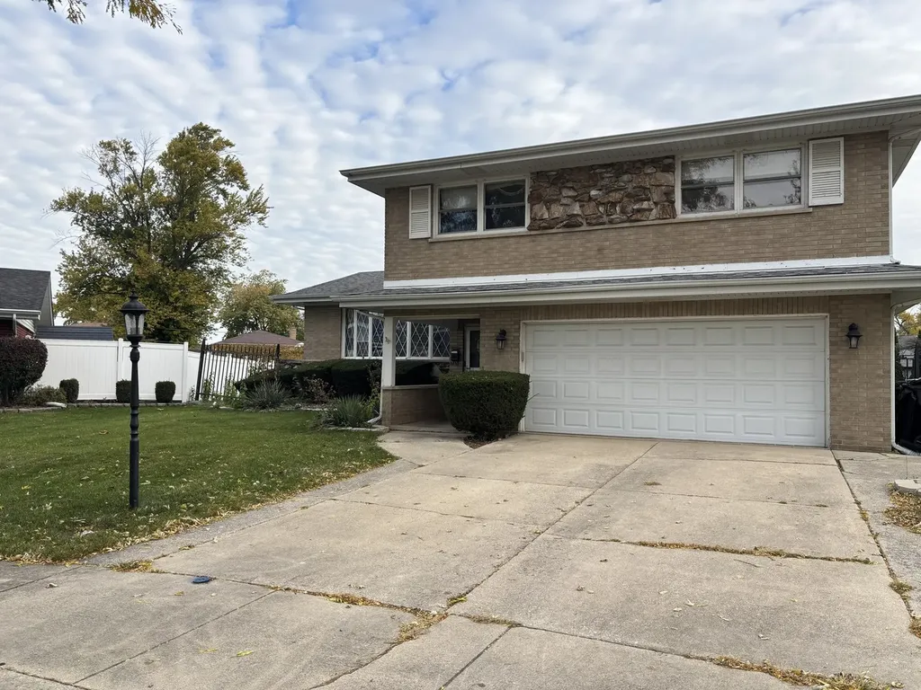 838 East 163rd Place South Holland IL 60473