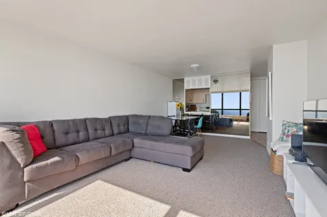 5415 North Sheridan Road Chicago IL 60660