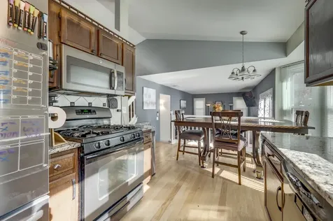 1133 Jennifer Lane Bolingbrook IL 60440