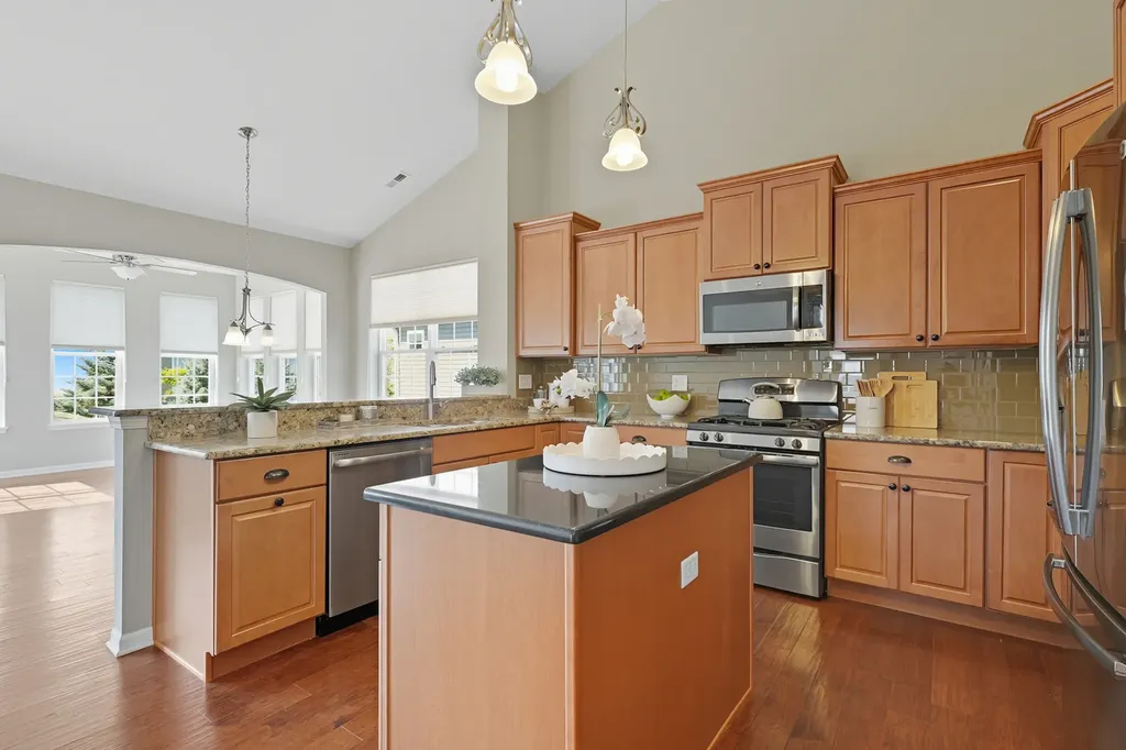 2615 Cranbrook Street Naperville IL 60564