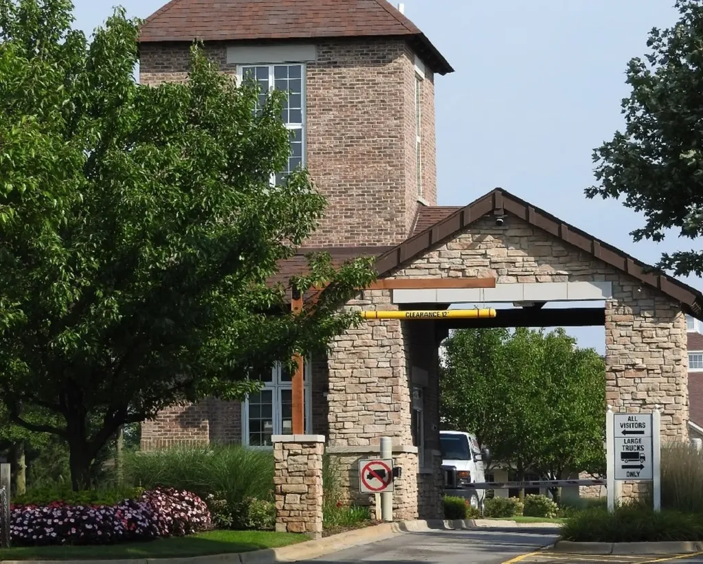 2615 Cranbrook Street Naperville IL 60564