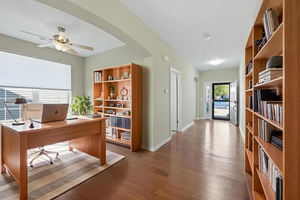 2615 Cranbrook Street Naperville IL 60564