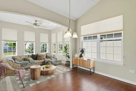 2615 Cranbrook Street Naperville IL 60564