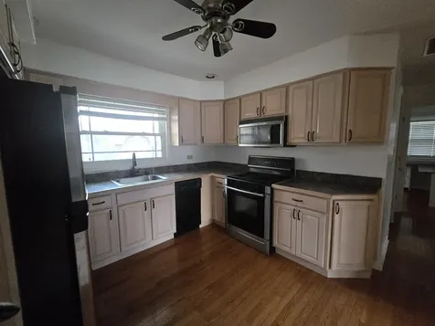 6108 Birmingham Street Chicago Ridge IL 60415