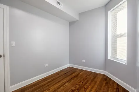 4837 West Monroe Street Chicago IL 60644