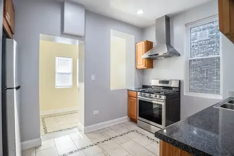 4837 West Monroe Street Chicago IL 60644