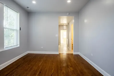 4837 West Monroe Street Chicago IL 60644