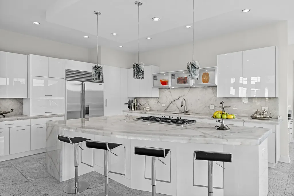 920 St Stephens Green Oak Brook IL 60523