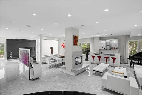 920 St Stephens Green Oak Brook IL 60523