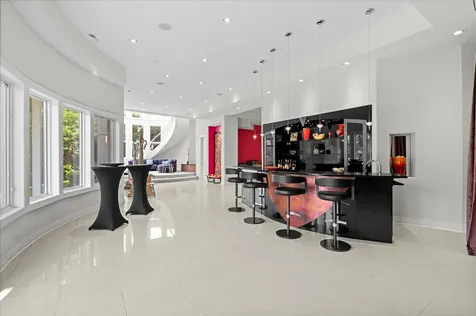 920 St Stephens Green Oak Brook IL 60523