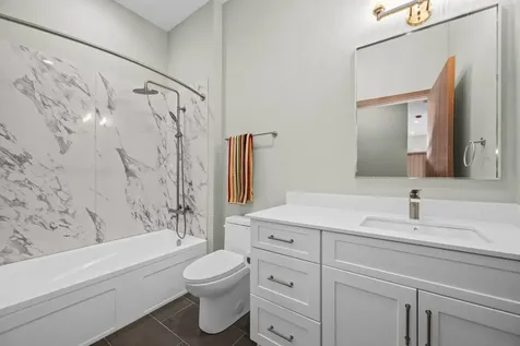 839 Madison Street Oak Park IL 60302