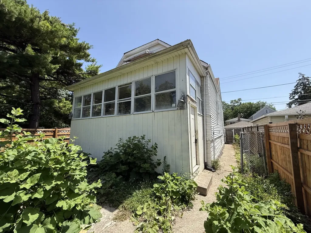 1413 Wisconsin Avenue Berwyn IL 60402