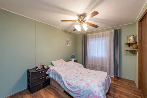 3268 Meadow Drive Park City IL 60085