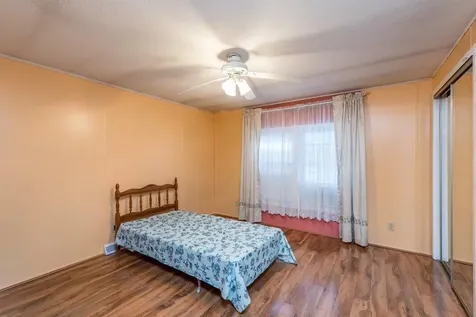3268 Meadow Drive Park City IL 60085