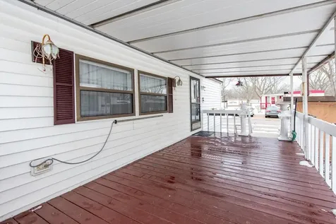 3268 Meadow Drive Park City IL 60085