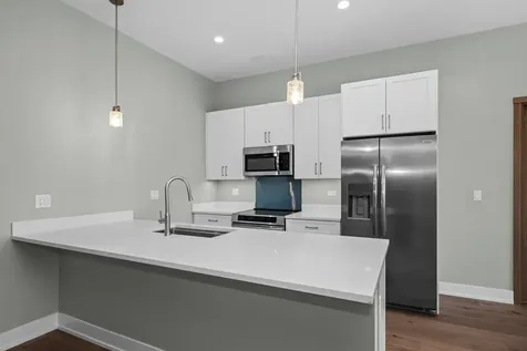 839 Madison Street Oak Park IL 60302