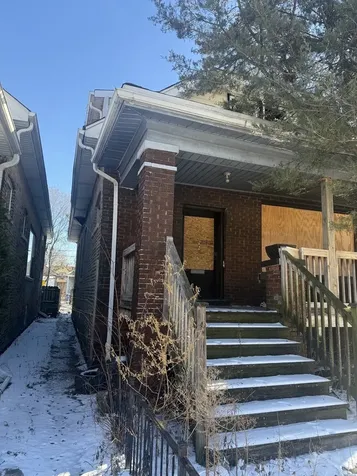 7927 South Colfax Avenue Chicago IL 60617