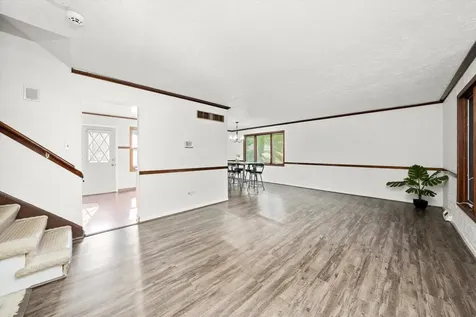 22434 Pleasant Drive Richton Park IL 60471