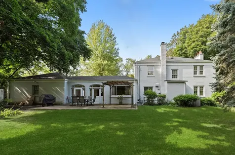 229 Country Club Road Chicago Heights IL 60411