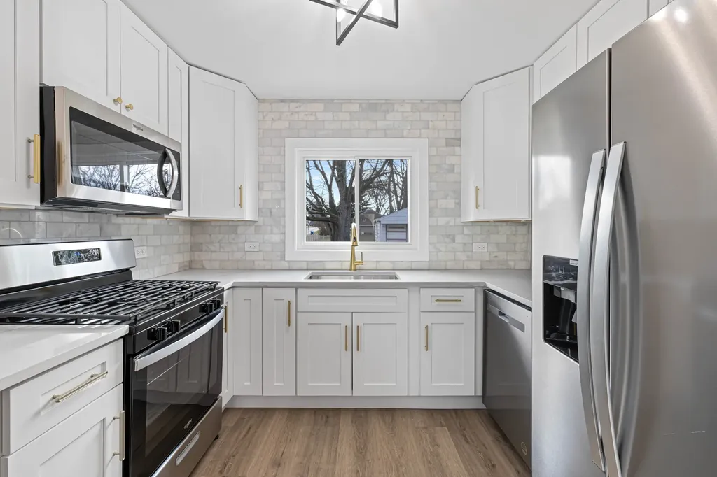 5130 Williams Street Downers Grove IL 60515