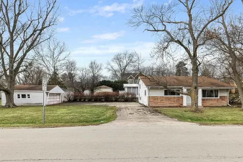 5130 Williams Street Downers Grove IL 60515