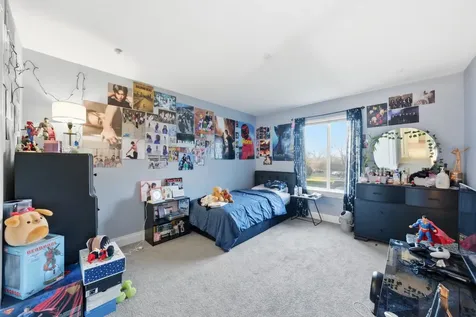 5840 West 104th Street Oak Lawn IL 60453